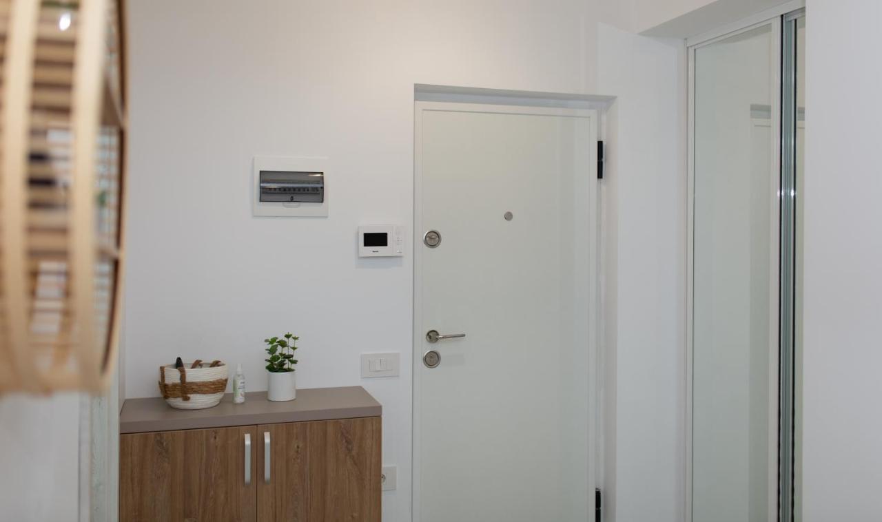 'Just Like Home' Apartment - With Private Parking Place Galaţi Εξωτερικό φωτογραφία