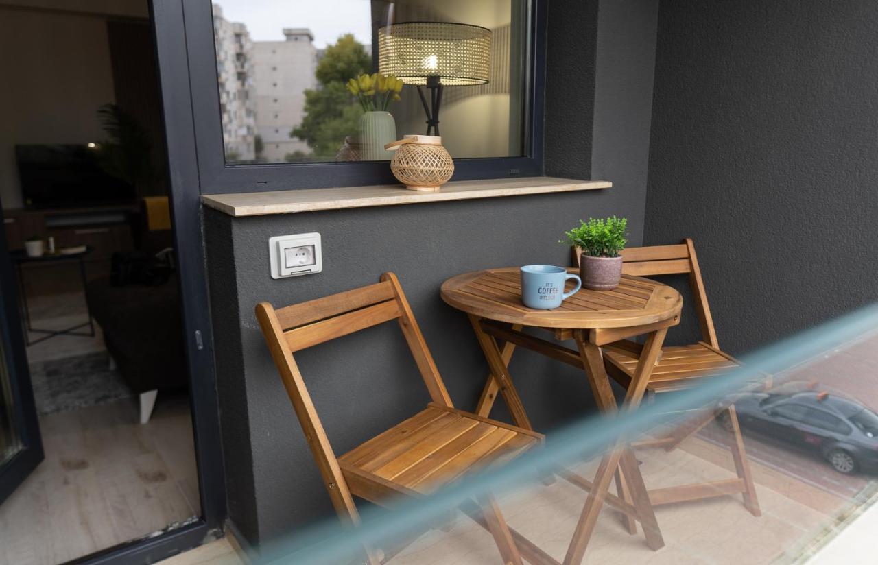 'Just Like Home' Apartment - With Private Parking Place Galaţi Εξωτερικό φωτογραφία